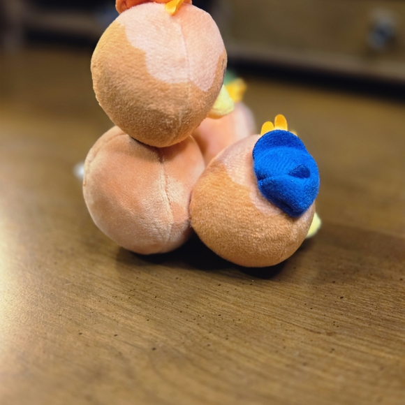 Disney Parks Munchlings Huey Dewey & Louie Puff Pastry Trio Plush Donald Duck - Picture 7 of 8
